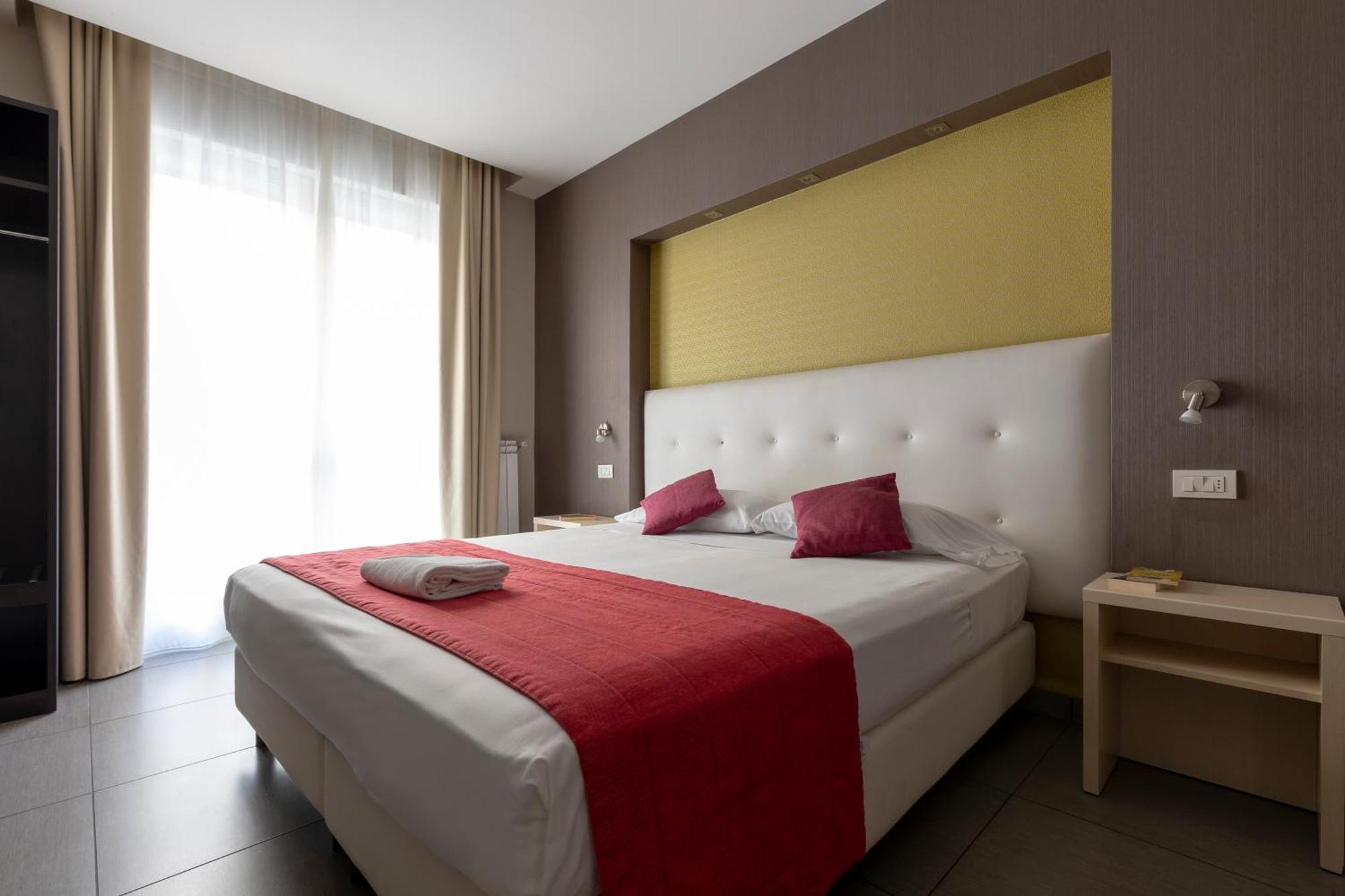 Hotel Napolit'amo Medina 3*