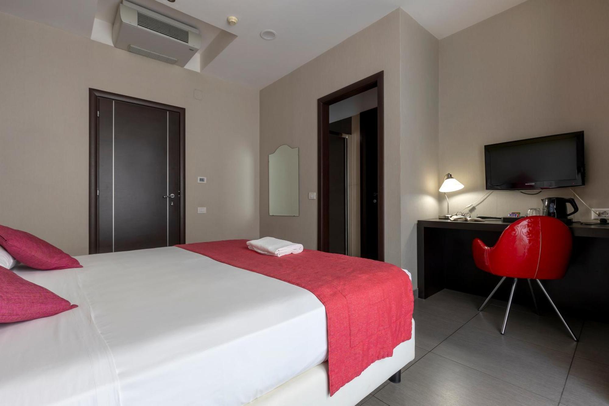 Hotel Napolit'amo Medina Neapel